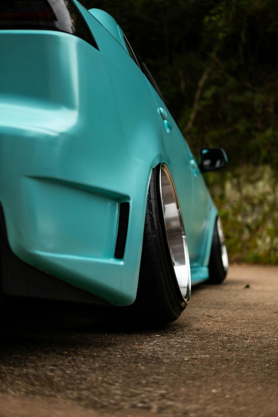 Stance and Fitment